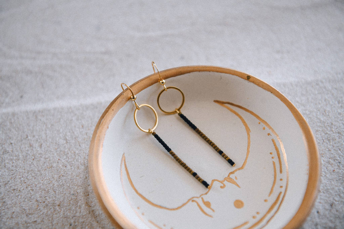 Seed Bead Black & Gold