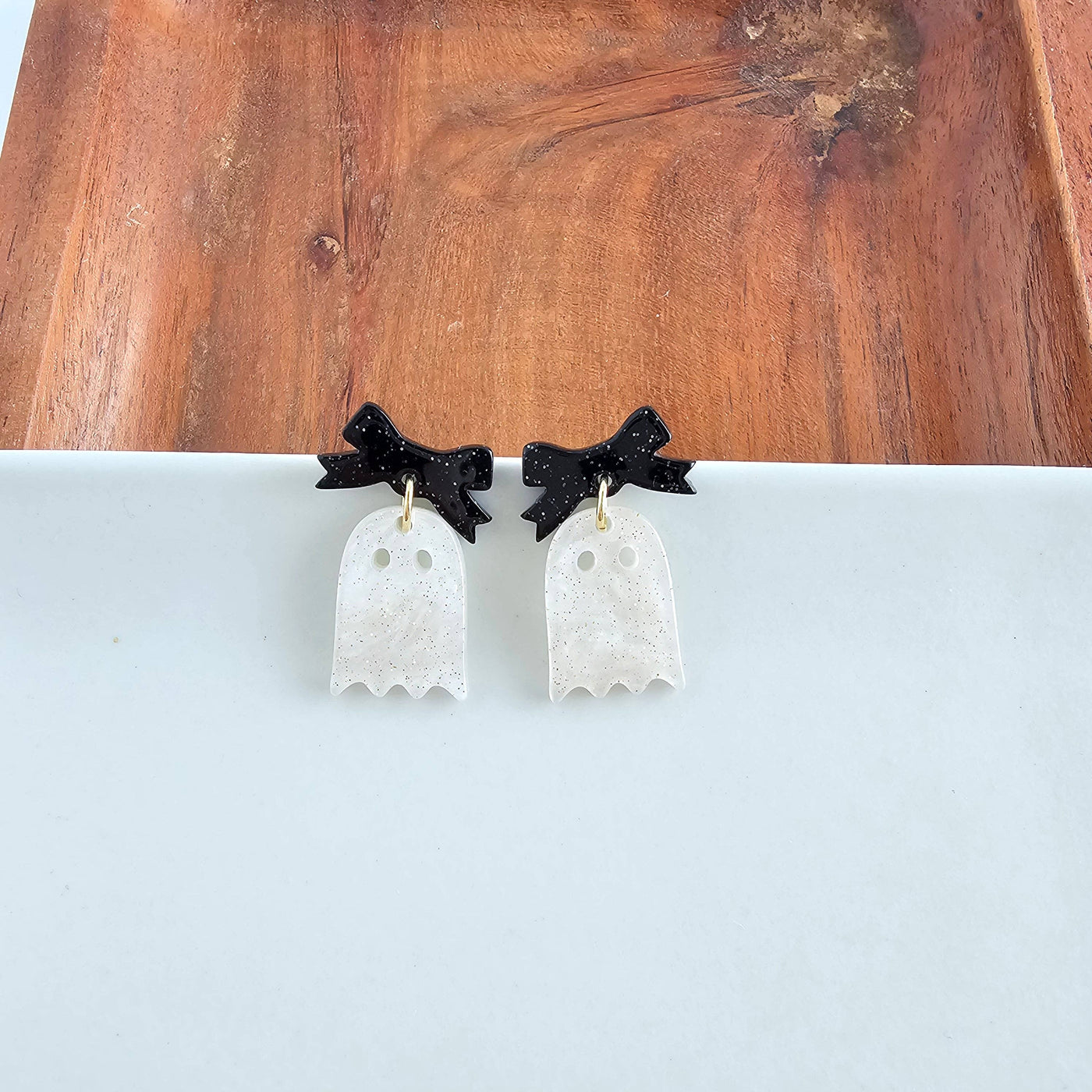 Mini Bow Ghost