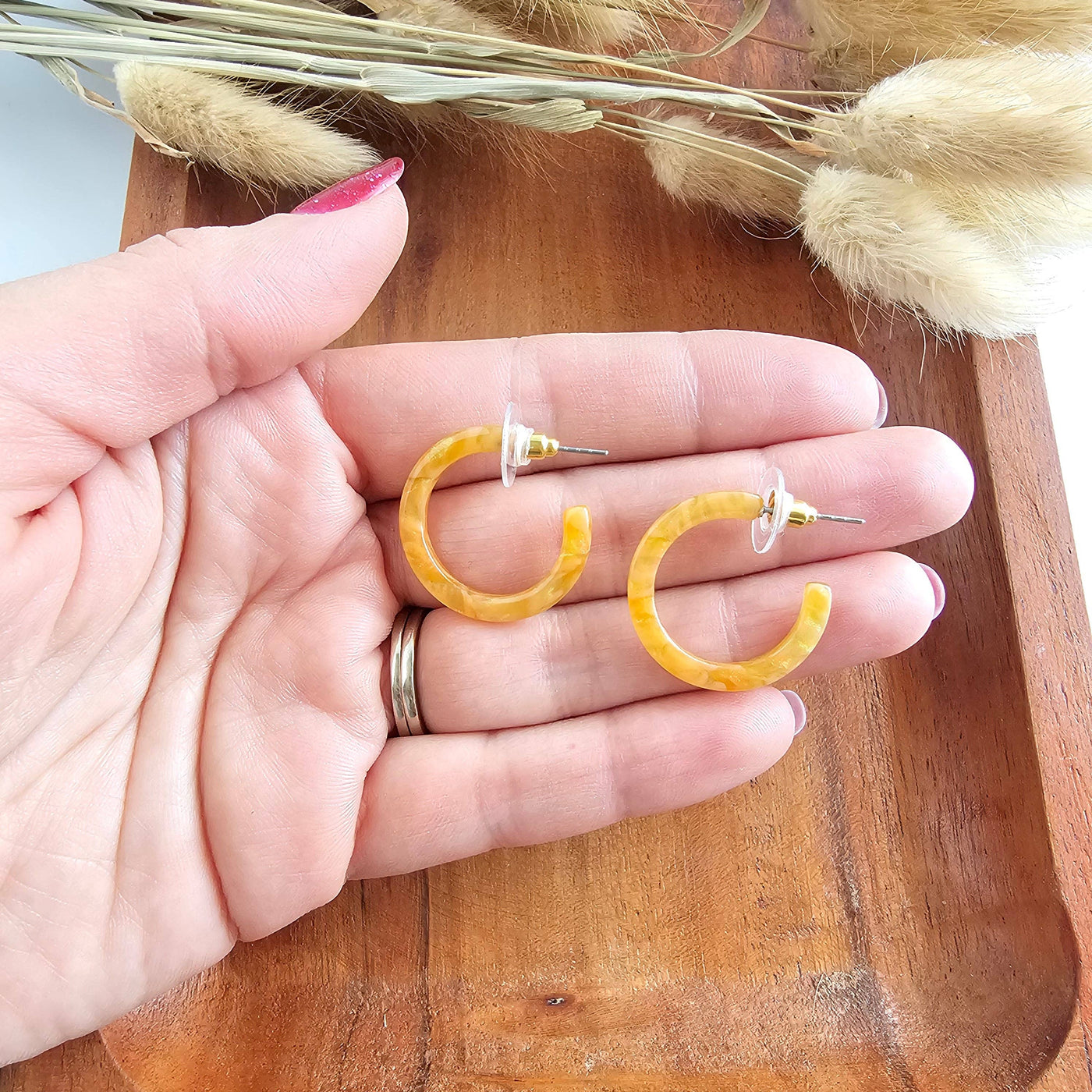 Cam Mini Hoops