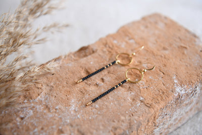 Seed Bead Black & Gold