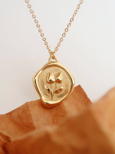18k Gold Tulip Pendant Necklace